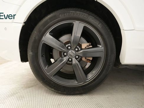 Used 2019 Audi e-tron Premium Plus AWD/4WD image 22