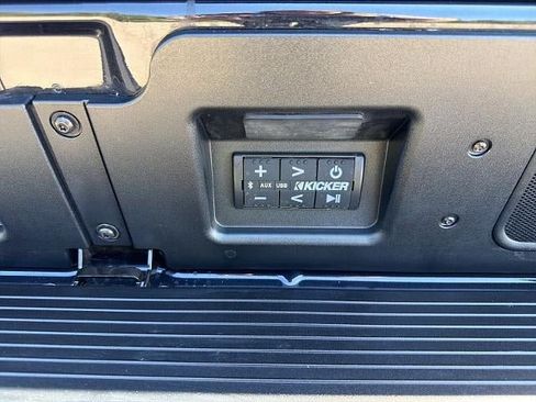 Used 2025 GMC Sierra 1500 Denali Ultimate AWD/4WD image 14