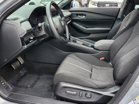 Used 2024 Honda Accord Sport image 5
