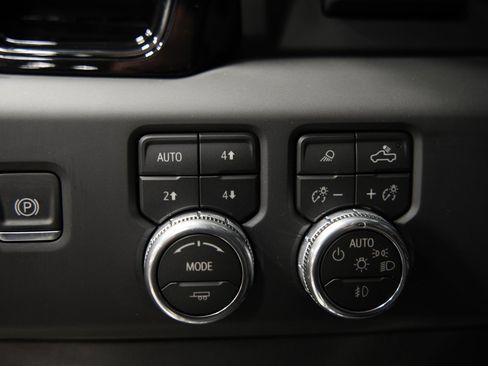 New 2026 GMC Sierra 1500 AT4 w/ AT4 Premium Package image 25