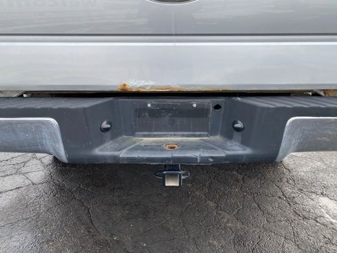 Used 2010 Ford F150 XLT image 4