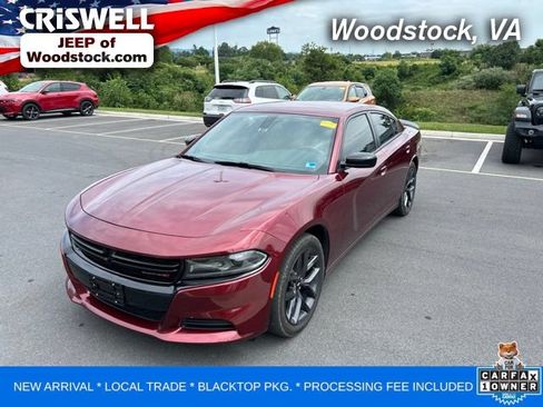 Used 2019 Dodge Charger SXT w/ Blacktop Package RWD image 1
