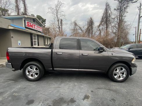Used 2015 RAM 1500 Big Horn image 5