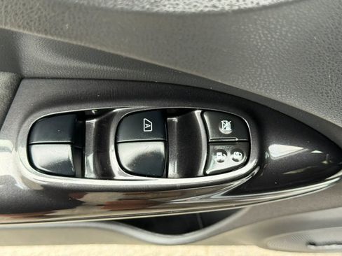 Used 2015 Nissan Juke NISMO AWD/4WD image 14