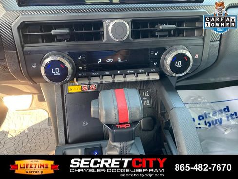 Used 2025 Toyota Tacoma TRD Pro AWD/4WD image 17