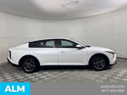 Used 2025 Kia K4 FWD image 5