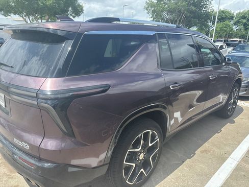 Certified 2025 Chevrolet Traverse High Country image 4