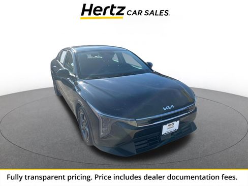 Used 2025 Kia K4 FWD image 1