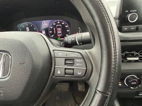 Used 2025 Honda Accord SE image 11
