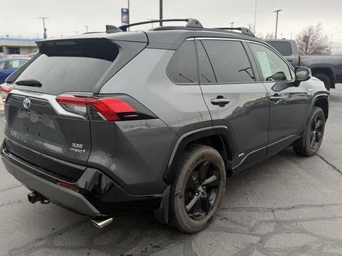 Used 2021 Toyota RAV4 XSE image 9