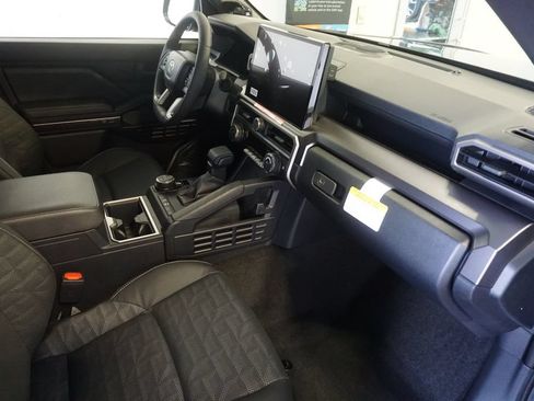 New 2026 Toyota 4Runner TRD Off-Road Premium AWD/4WD image 28