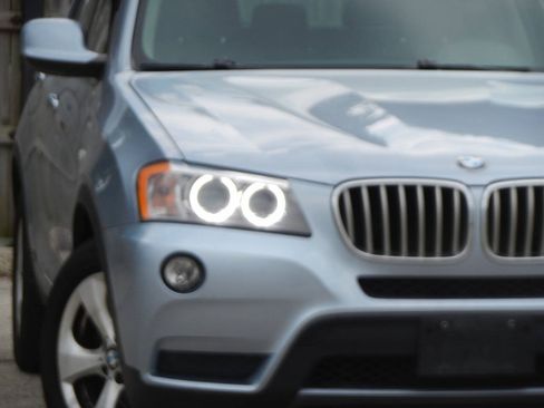 Used 2011 BMW X3 xDrive28i AWD/4WD image 8