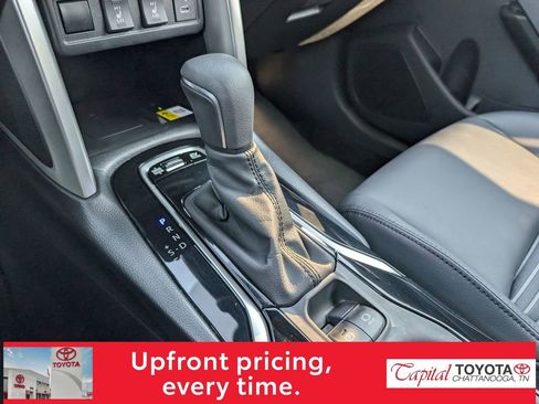 Used 2023 Toyota Corolla Cross XSE w/ Convenience Package image 22