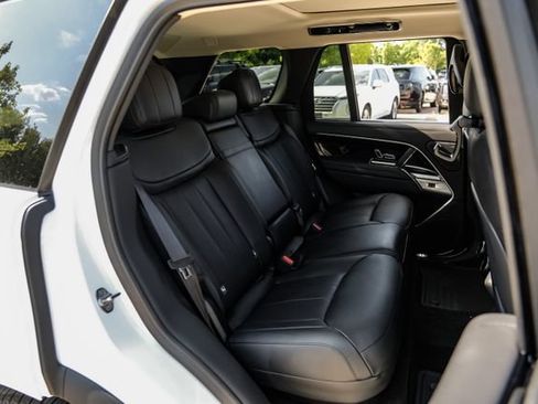New 2026 Land Rover Range Rover SE AWD/4WD image 45