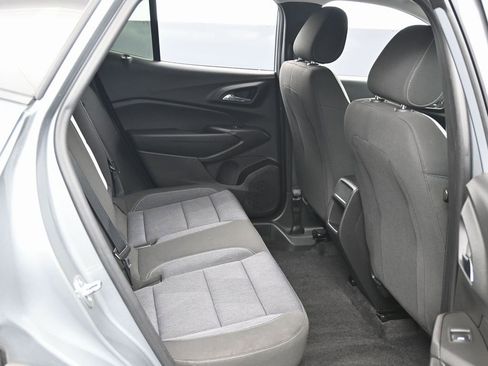 Used 2024 Chevrolet Trax LS w/ Driver Confidence Package image 29