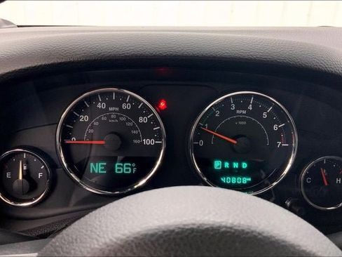 Used 2016 Jeep Wrangler Sport AWD/4WD image 24