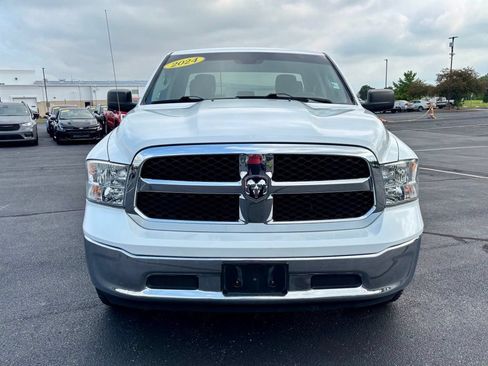 Used 2024 RAM 1500 Classic SLT AWD/4WD image 10