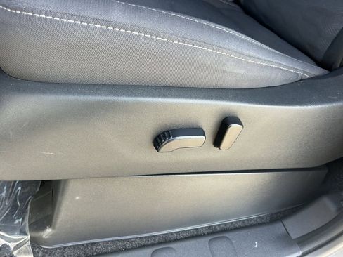 Certified 2023 Nissan Frontier SV w/ Technology Package image 27