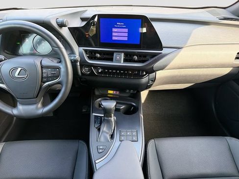 Used 2023 Lexus UX 250h FWD w/ Accessory Package (Z2) image 19