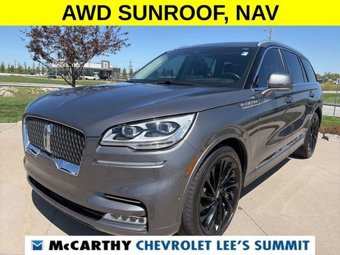 Used 2021 Lincoln Aviator Reserve w/ Equipment Group 210A image 6