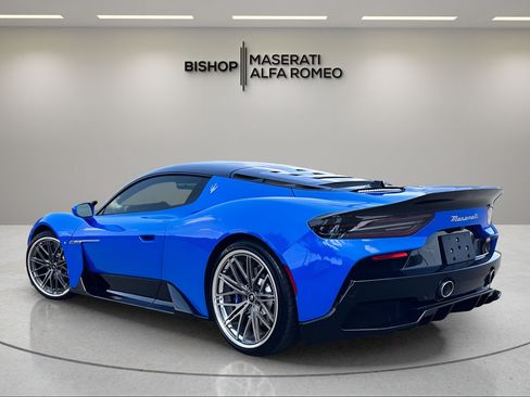 Used 2022 Maserati MC20 Coupe RWD image 4