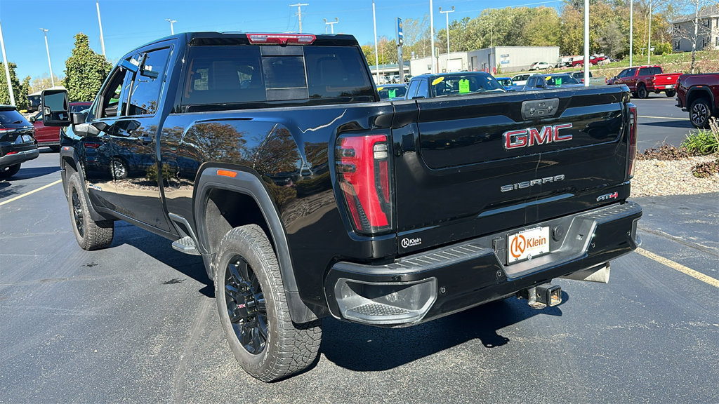 Used 2025 GMC Sierra 2500 AT4 AWD/4WD image 6