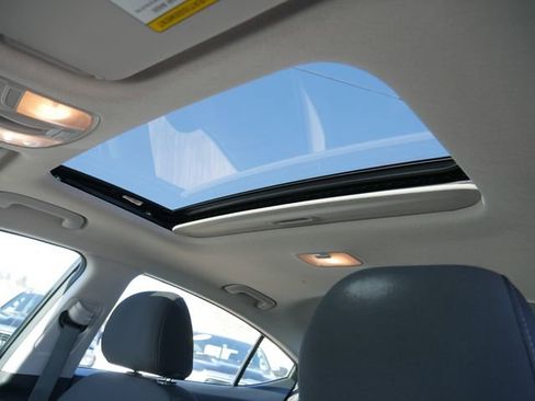 Used 2017 Hyundai Elantra Value Edition image 15