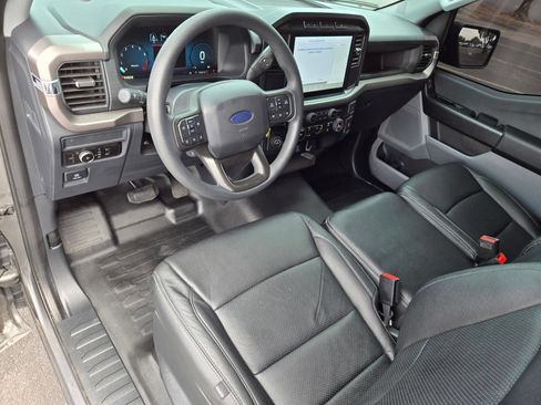 Used 2024 Ford F150 XL w/ Equipment Group 103A High RWD image 15