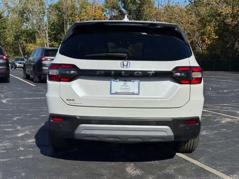 Certified 2023 Honda Pilot EX-L image 5