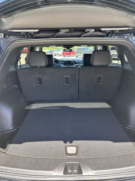 Used 2022 Chevrolet Blazer Premier FWD image 21