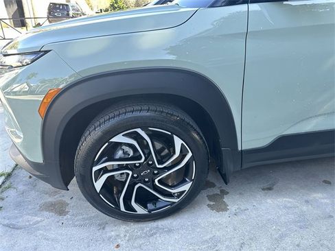 Used 2024 Chevrolet TrailBlazer RS w/ Convenience Package image 19