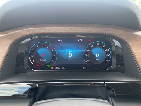 New 2026 Volkswagen Atlas SE FWD image 13