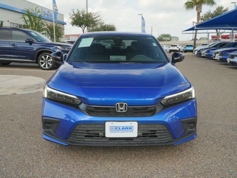 Used 2024 Honda Civic Sport image 2