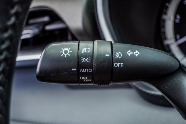 Used 2023 Toyota Highlander XLE FWD image 32