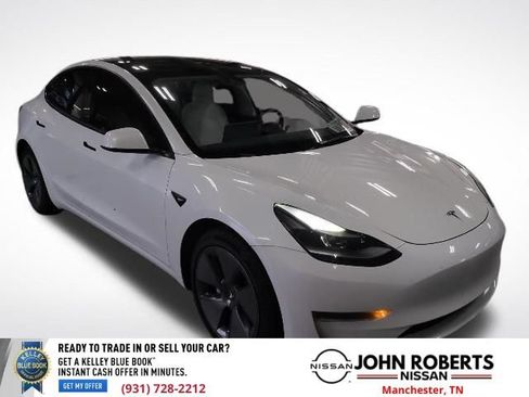 Used 2023 Tesla Model 3 Standard Range RWD image 1