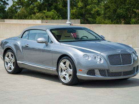 Used 2013 Bentley Continental GT AWD/4WD image 18