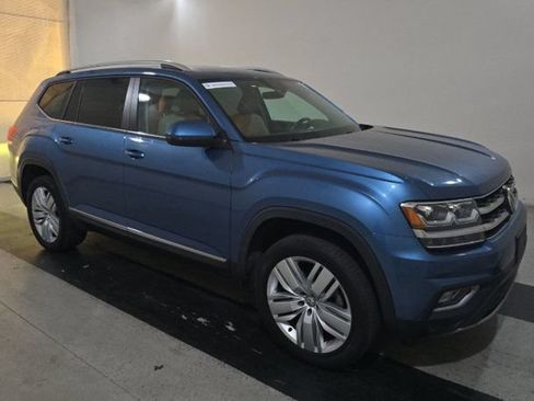 Used 2019 Volkswagen Atlas SEL FWD image 2