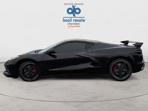 Used 2025 Chevrolet Corvette Stingray Preferred Cpe w/ Z51 Performance Package image 3