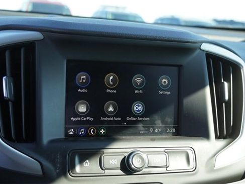 Used 2024 GMC Terrain SLE image 21