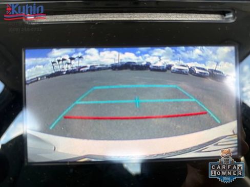 Used 2018 Toyota Prius Two FWD image 19
