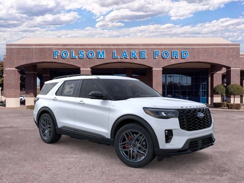 New 2026 Ford Explorer ST-Line w/ ST-Line Street Pack AWD/4WD image 7