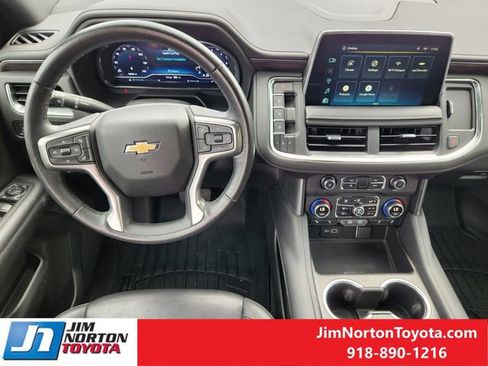 Used 2022 Chevrolet Tahoe LT w/ Luxury Package AWD/4WD image 27