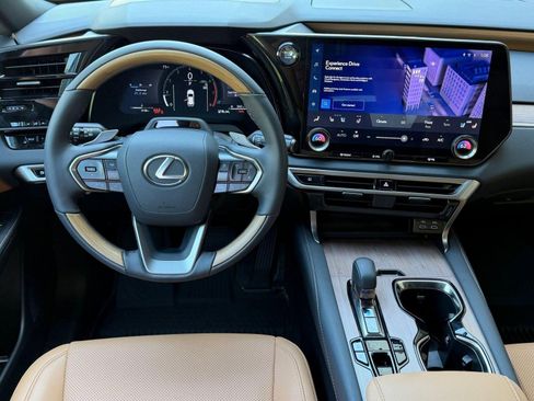 Certified 2025 Lexus RX 350 Premium AWD/4WD image 25