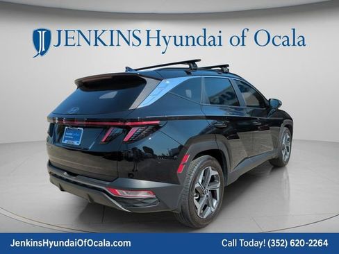 Certified 2024 Hyundai Tucson SEL w/ Convenience Package FWD image 3