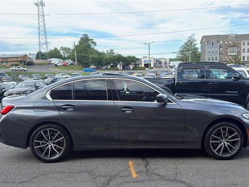 Used 2019 BMW 330i xDrive Sedan w/ Driving Assistance Package AWD/4WD image 12
