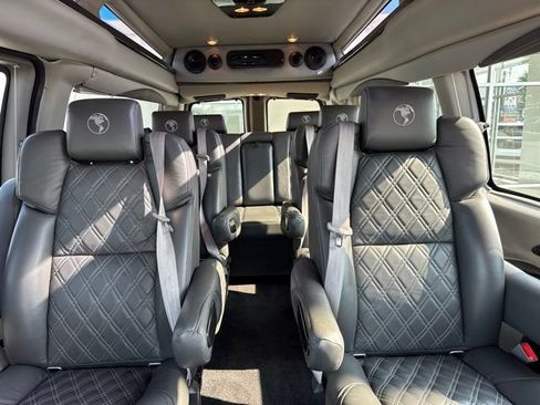 Used 2024 Chevrolet Express 2500 Extended RWD image 14