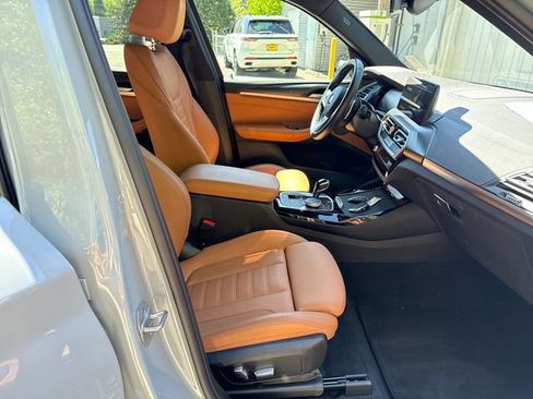 Used 2023 BMW X3 xDrive30i AWD/4WD image 10