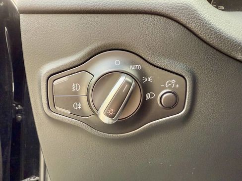 Used 2012 Audi Q5 3.2 Prestige AWD/4WD image 18