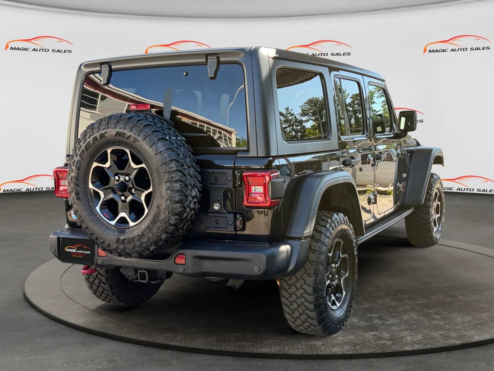 Used 2020 Jeep Wrangler Unlimited Rubicon w/ Quick Order Package 28Y Recon AWD/4WD image 10