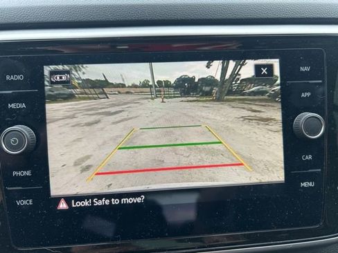 Used 2023 Volkswagen Atlas SEL Premium AWD/4WD image 14